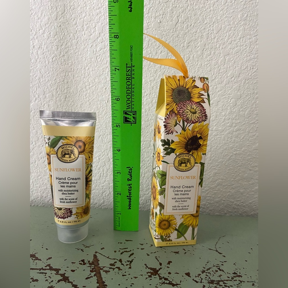 michel sunflower hand cream with moisturizinf shea butter made england boxed - Picture 10 of 11